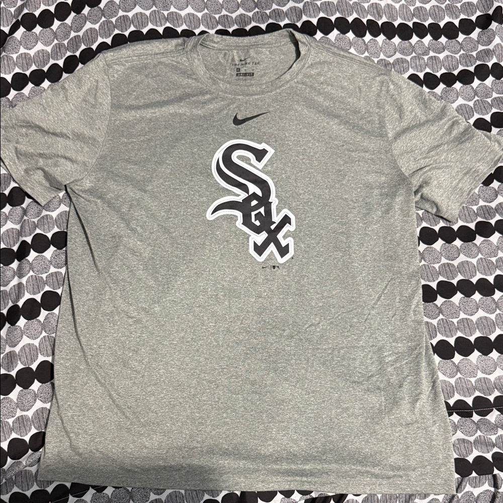 Nike Gray White Sox Logo T-Shirt